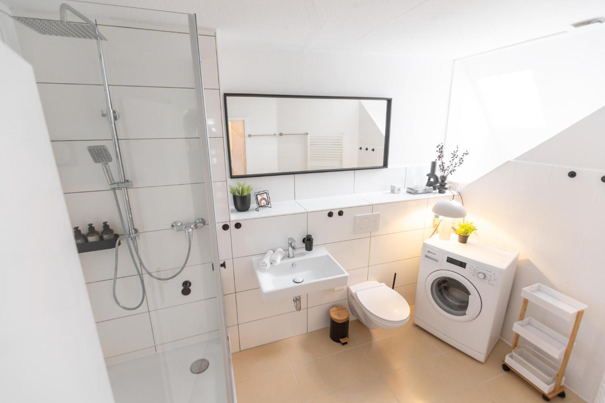 Apartment Koje Acht I Zentral, Mit Sauna, Bis Zu 9 Personen Bremerhaven